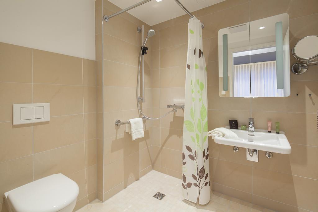 Gda Hotel Am Schlosspark 바트 홈부르크 포어 데어 회에 객실 사진