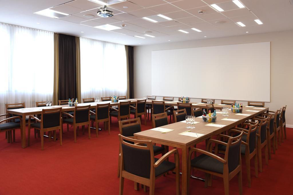 Gda Hotel Am Schlosspark 바트 홈부르크 포어 데어 회에 외부 사진