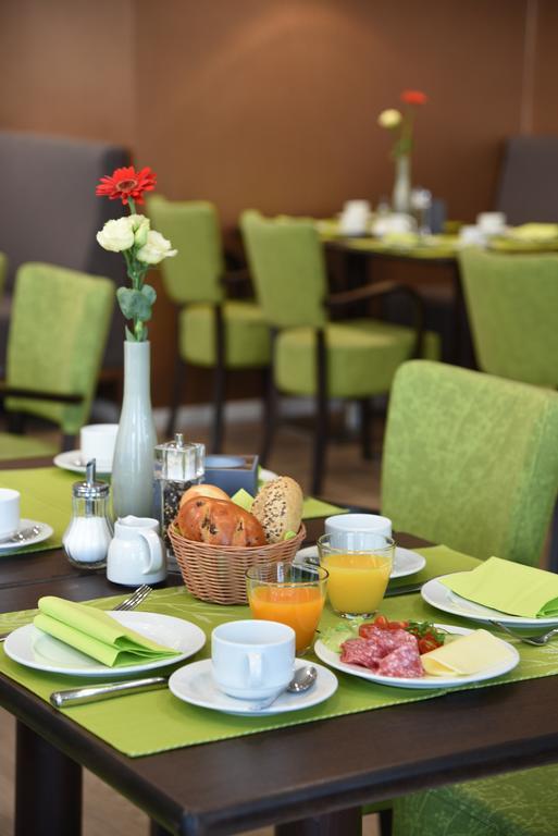 Gda Hotel Am Schlosspark 바트 홈부르크 포어 데어 회에 외부 사진