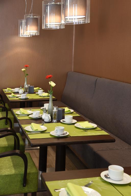 Gda Hotel Am Schlosspark 바트 홈부르크 포어 데어 회에 외부 사진